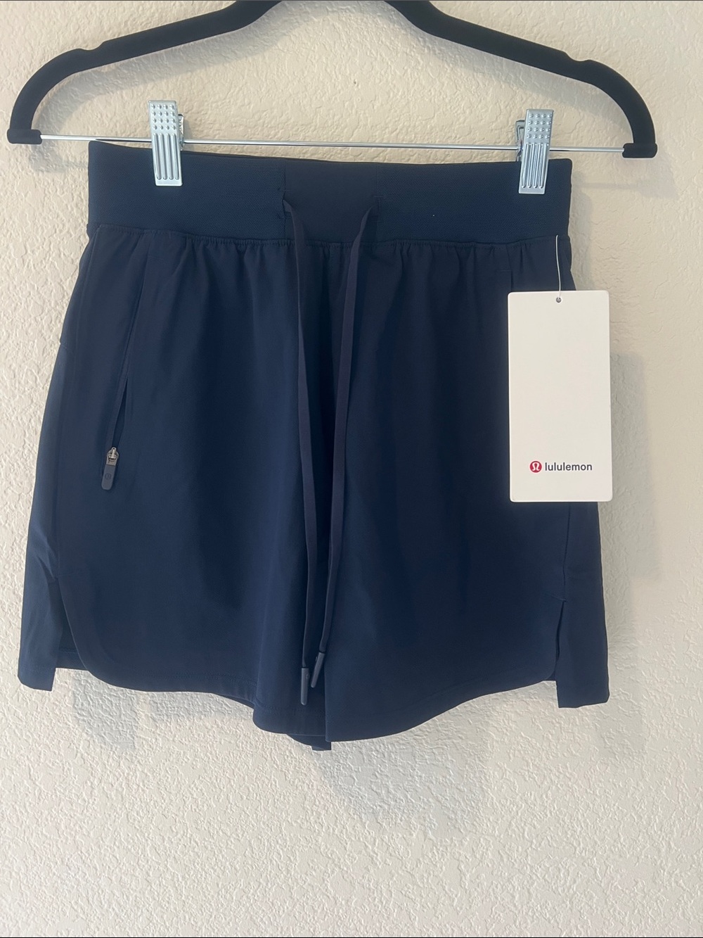 lululemon License to Train HR Short Women's size 2